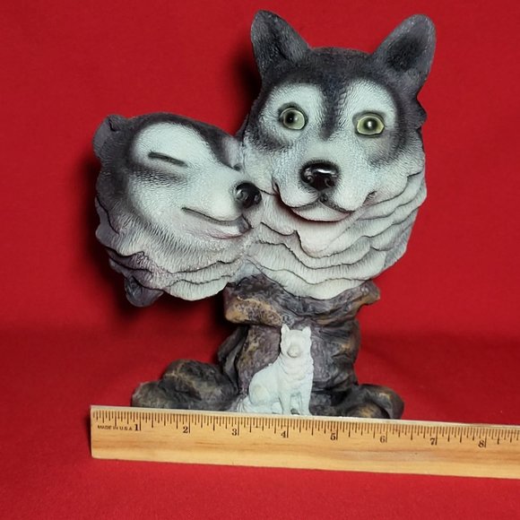Sculpted 2 Grey Wolf Head Bust Engraved 3 Wolves Figurine Statue Figure - Picture 8 of 12